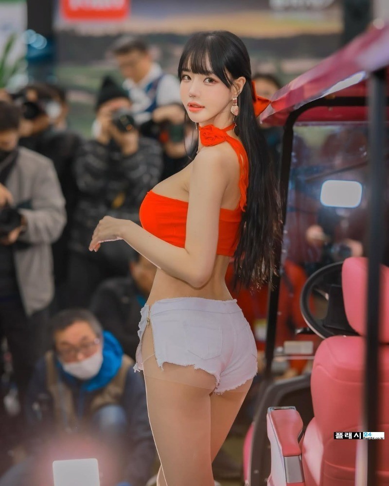 유혹하는게 장난없는 민한나-4