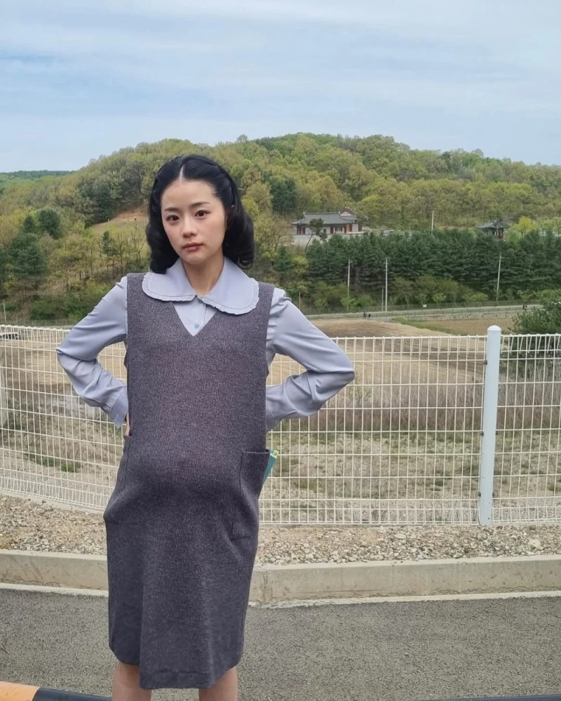 '폭싹 속았수다' 배우 채서안 비키니 몸매-7