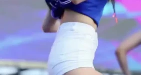 하얀 핫팬츠 뒤태 유세빈 치어리더