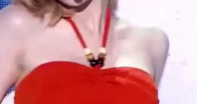 홀터넥 옆라인 프로미스나인 송하영